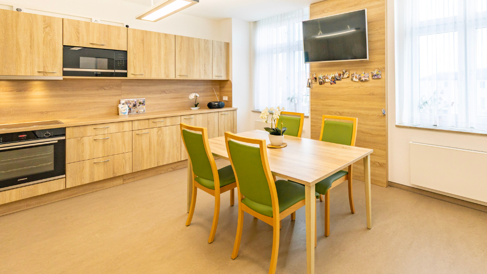 Linimed Hauskrankenpflege GmbH Küche Arnstadt 16 zu 9